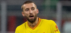 Клуб бундеслиги присоединился к погоне за 15£ Натом Филлипсом